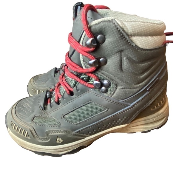 Vasque Other - Vasque Breeze AT Ultradry Hiking Boot - Kids' size 4